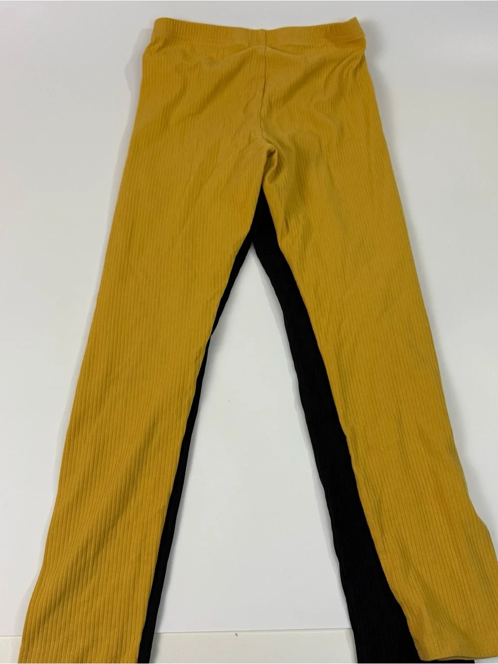 Old Navy ribbed leggings size L plus- great for wearing underneath dresses!